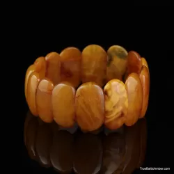 Anitique EGG YOLK pieces Baltic amber stretch bracelet