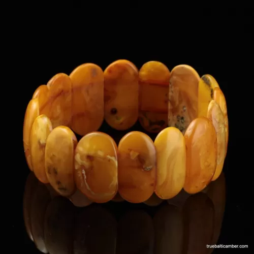 Anitique EGG YOLK pieces Baltic amber stretch bracelet