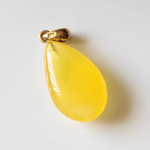 Butter DROP Genuine Baltic Amber Gold Plated Pendant